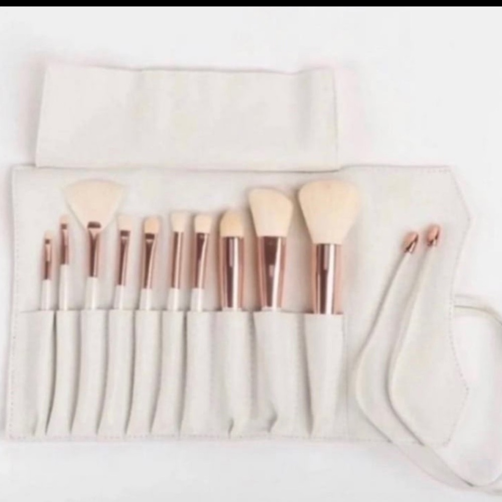 Crystal Makeup Brushes with case